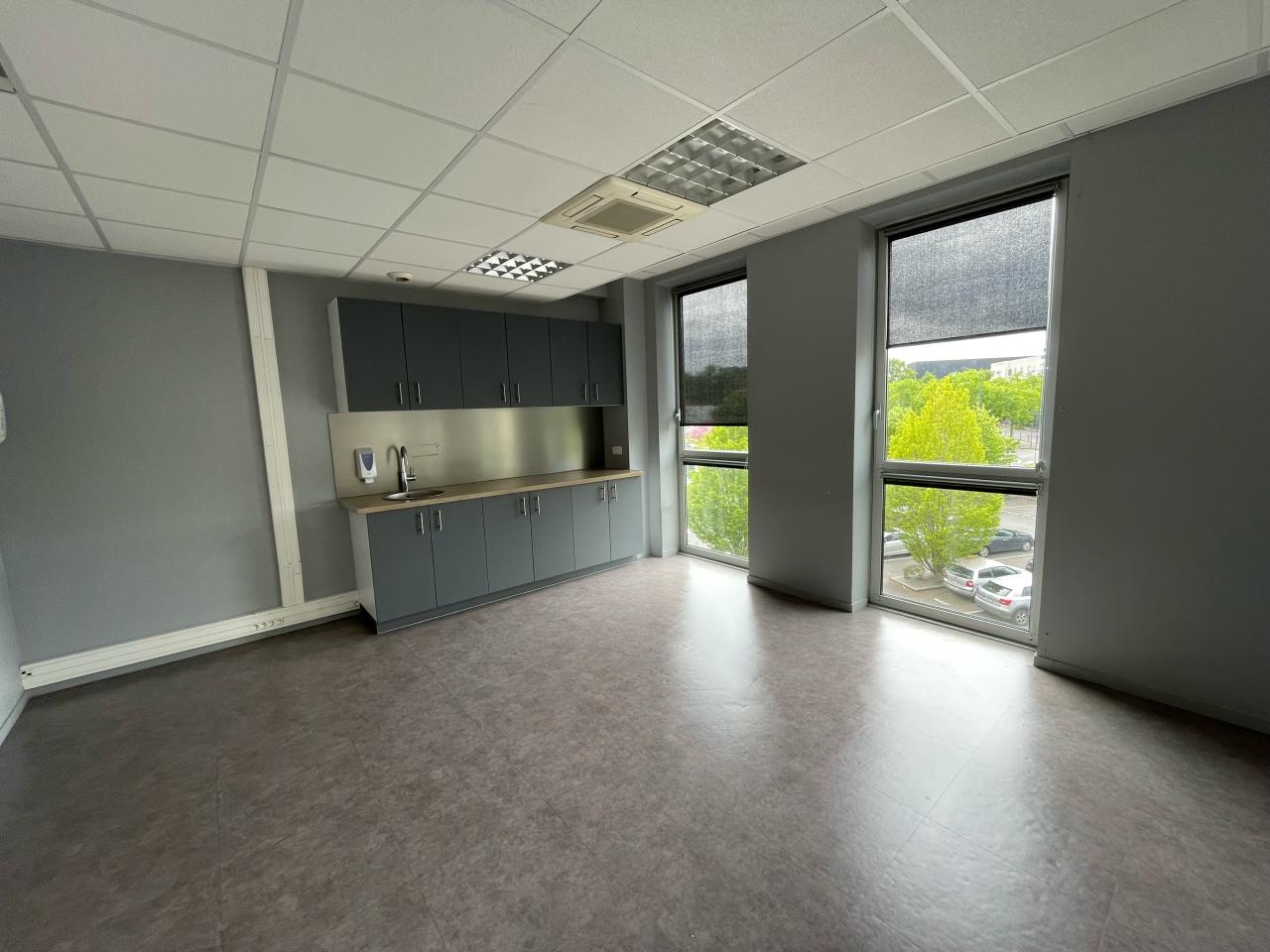 Bureau Rennes 1246m² Location bureau Rennes Ille-et-Vilaine OLBUR2316654 8